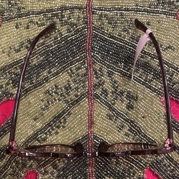 Brand New Circus Tortoise Heart Shaped Cat Eye Sunglasses w/ Rhinestones - Picture 11 of 16